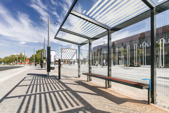 aureo | Smart shelter | Bus stop shelters | mmcité