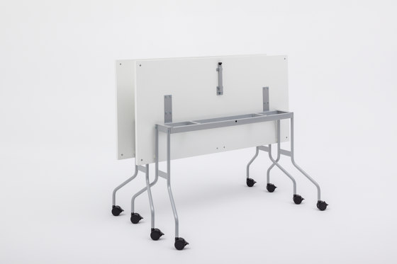 Folding Table | Objekttische | MDD