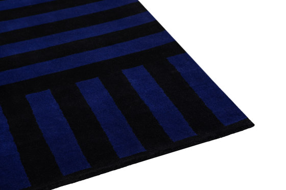 Stripe Rug Cobalt | Tappeti / Tappeti design | Hem Design Studio