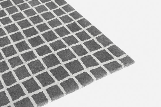 Grid Rug Large | Formatteppiche | Hem Design Studio
