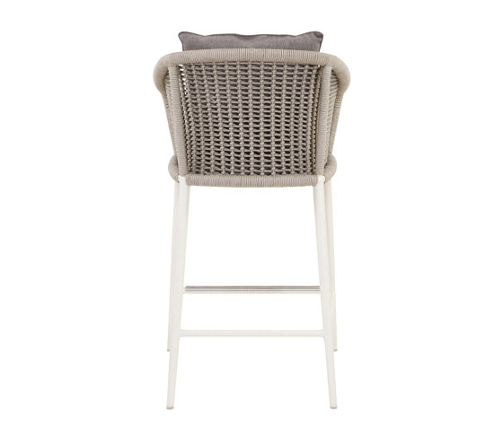 KNOT COUNTER STOOL WITH ARMS | Barhocker | JANUS et Cie
