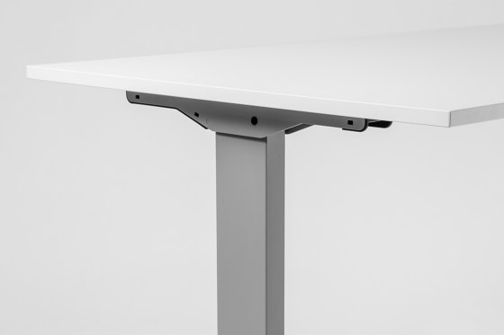 Eco Tilting 216R | Desks | Mara