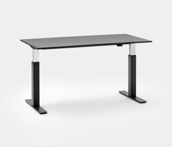 Follow Desk 299F | Tavoli contract | Mara