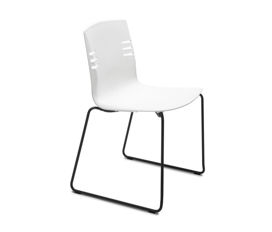 Mia sled chair 3350 | Stühle | Mara