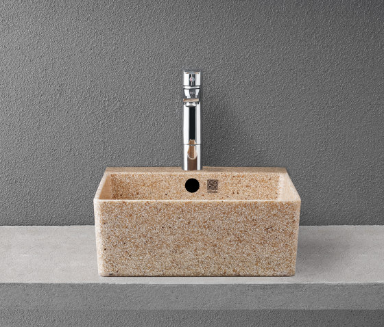 Cube 40 with faucet place | Wash basins | Woodio