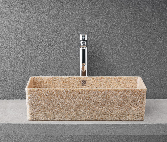 Cube 60 with faucet place | Wash basins | Woodio