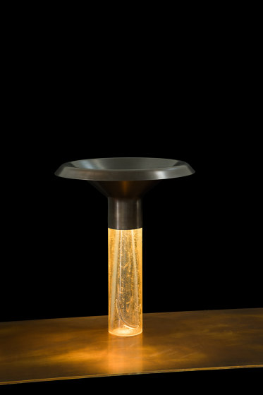 Ghost Table Lamp | Tischleuchten | HENGE