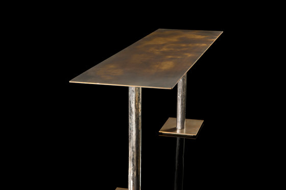 Twistable Consolle | Console tables | HENGE