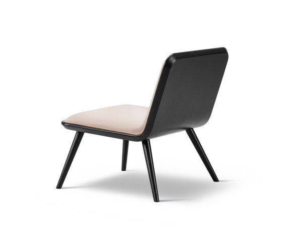 Spine Lounge Wood Base | Poltrone | Fredericia Furniture