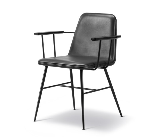 Spine Metal Base Armchair | Sedie | Fredericia Furniture