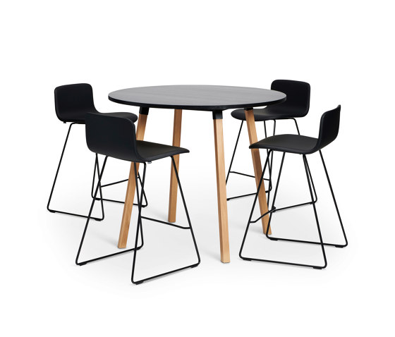 Alku Table, Wooden Legs | Tables collectivités | Martela