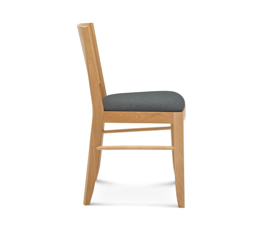 A-9731 chair | Chairs | Fameg