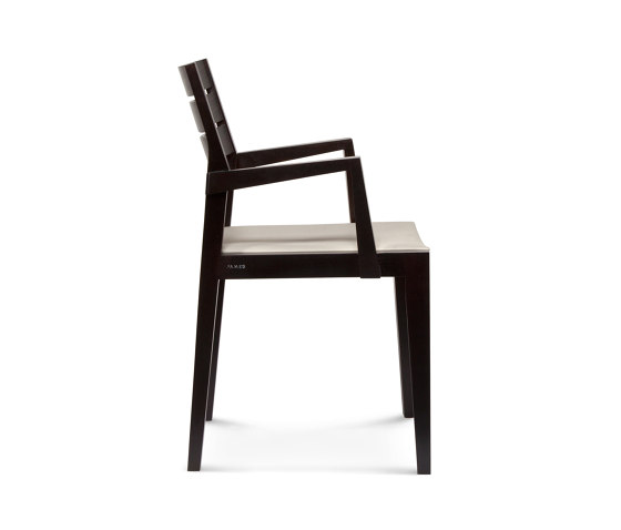 B-1405 armchair | Chairs | Fameg