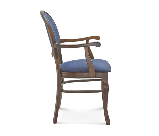 B-9702/1 armchair | Chairs | Fameg