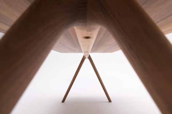 Air Table - wood | Mesas comedor | GoEs