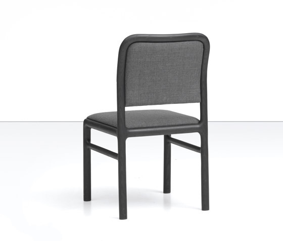 CAMEO CONTRACT_87-11/1 | Chairs | Piaval