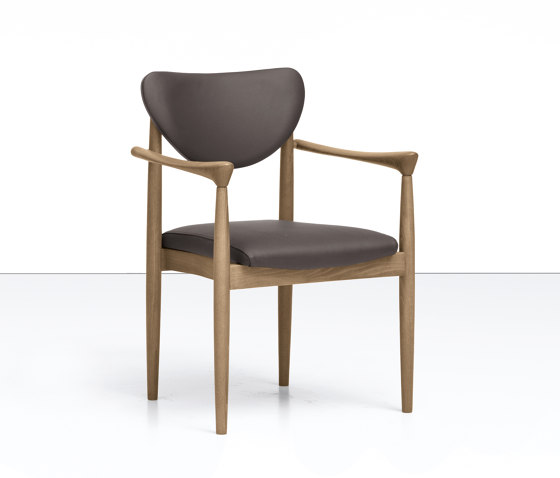 PIA CONTRACT_48-13/2 | Chaises | Piaval