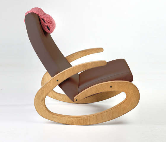 Rocking-chair GEE | Armchairs | Radis Furniture