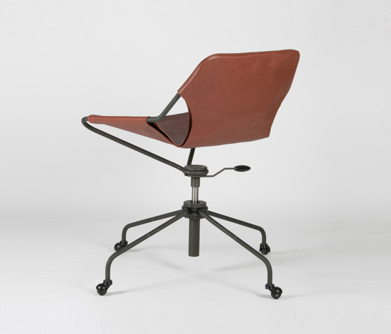 Paulistano OC - Phosphated/Terracotta | Chairs | Objekto
