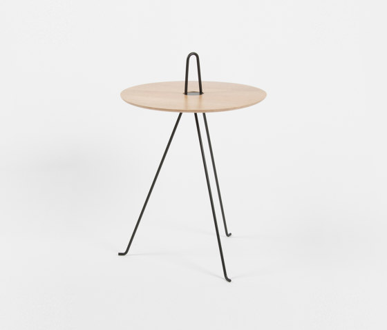 Tipi - 52cm/Oak | Side tables | Objekto