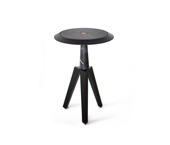 JOLE | Side tables | ONE PLUS ELEVEN