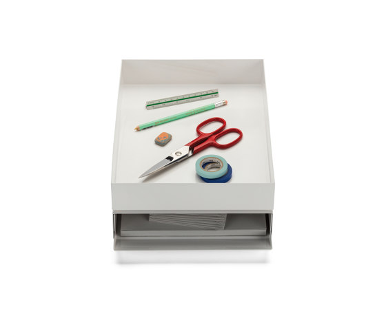 Stapler | Falter, Filing Tray, signal white RAL 9003 | Desk tidies | Magazin®