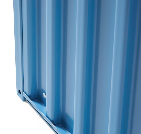 DS | Container - pastel blue RAL 5024 | Credenze | Magazin®