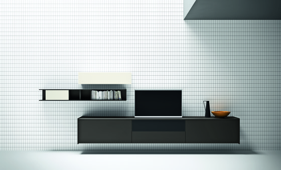Maxima 01 | Wall storage systems | MD House