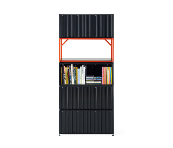 Container DS, black grey RAL 7021 | Credenze | Magazin®