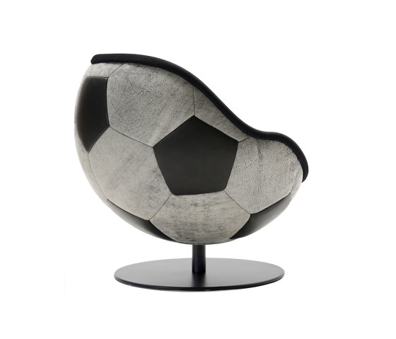 lillus hattrick | soccer lounge chair / dinner chair | Fauteuils | lento