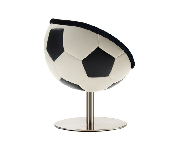 lillus hattrick | soccer dinner chair / cocktail chair | Chairs | lento