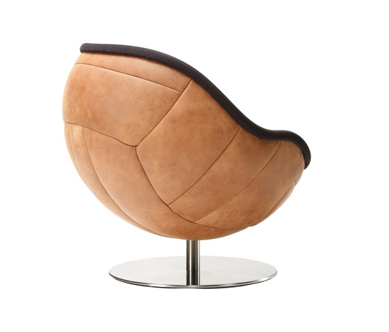 lillus wembley | soccer lounge chair / dinner chair | Poltrone | lento