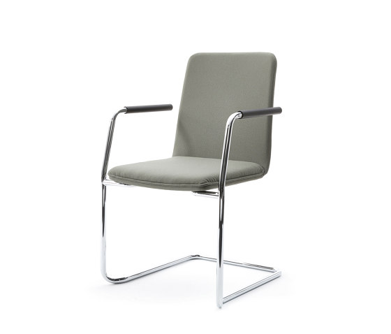 sitting smartF | Cantilever with integrated armrests | Sedie | lento