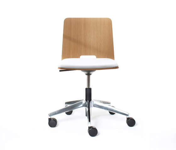 sitting smartD | Swivel chair | Office chairs | lento