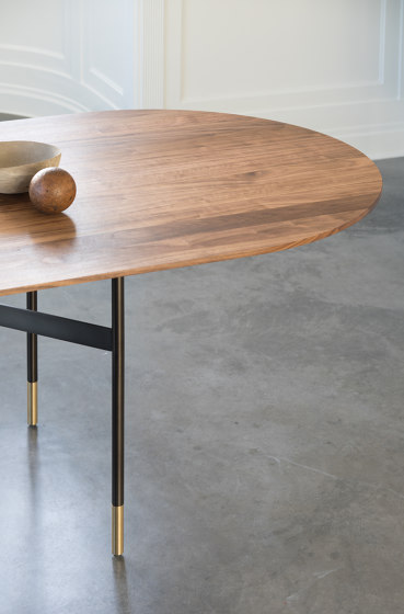 Harri | table | Dining tables | more