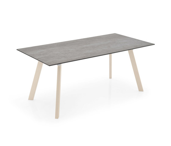 Paper | Dining tables | Calligaris