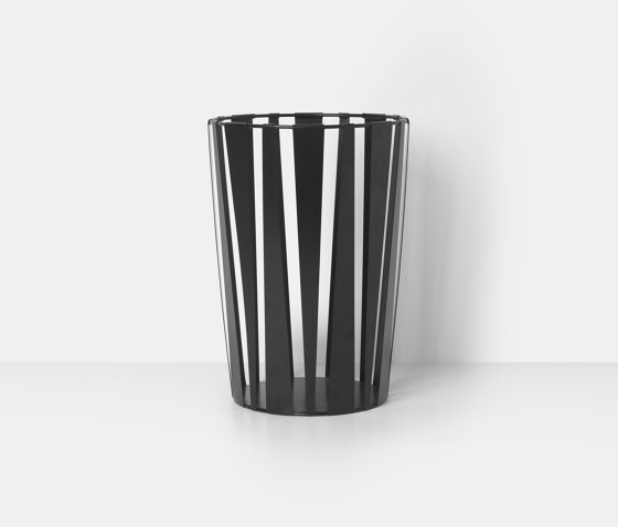 Rob Basket - Black by ferm LIVING | Waste baskets