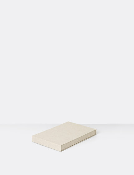 Still-Life Gallery Box - Off White | Contenedores / Cajas | ferm LIVING