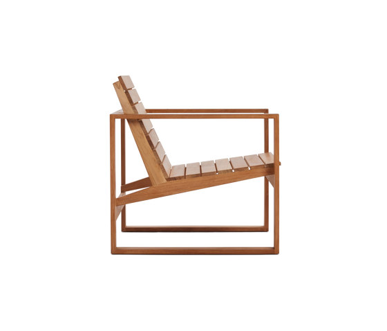 Block Island Lounge Chair | Poltrone | Design Within Reach