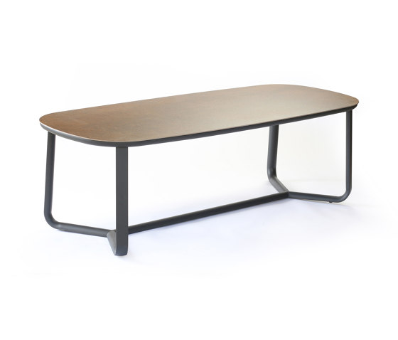 Marumi | Large Dining Table Ceramic | Dining tables | EGO Paris