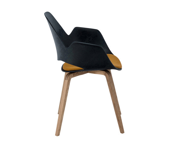 FALK | Dining armchair - Oiled oak legs, Amber seat | Chaises | HOUE
