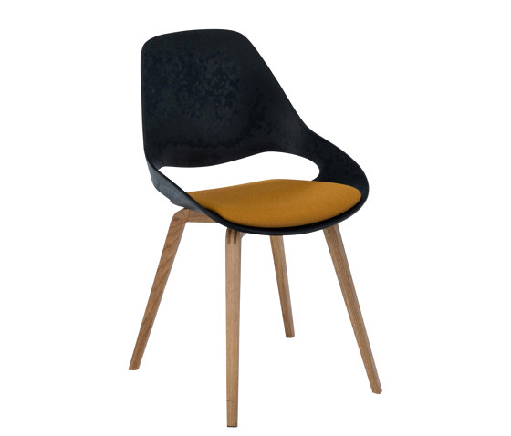 FALK | Dining chair - Oiled oak legs, Amber seat | Sillas | HOUE