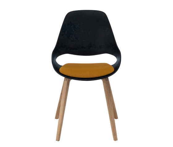 FALK | Dining chair - Oiled oak legs, Amber seat | Sillas | HOUE