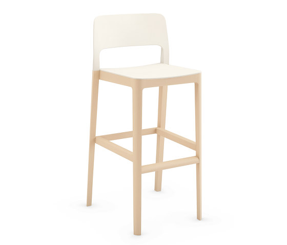 Settesusette kitchen stool | Sgabelli bancone | Infiniti