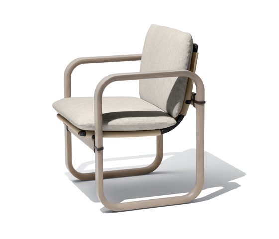 Loop Small armchair | Chaises | Giorgetti