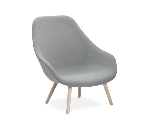 About A Lounge Chair AAL92 | Sillones | HAY