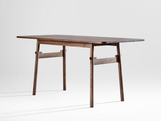 Taut | Dining tables | Zeitraum