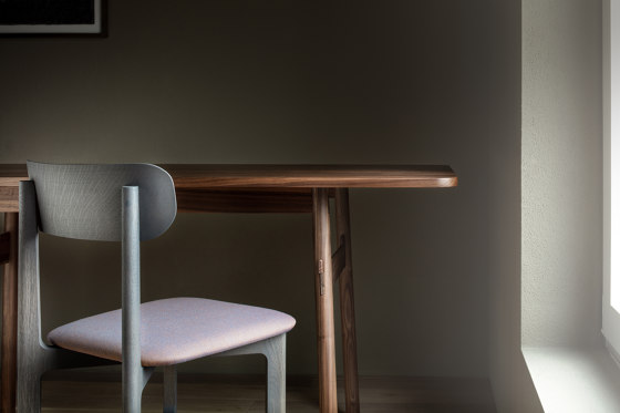 Taut | Dining tables | Zeitraum