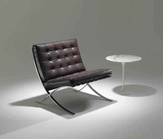 Barcelona Chair | Armchairs | Knoll International