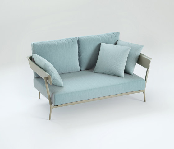 Aikana sofa with armrests | Sofás | Fast